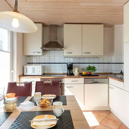 Holiday home Schwedenhaus-am-kai-14b-sweedsk-hus *